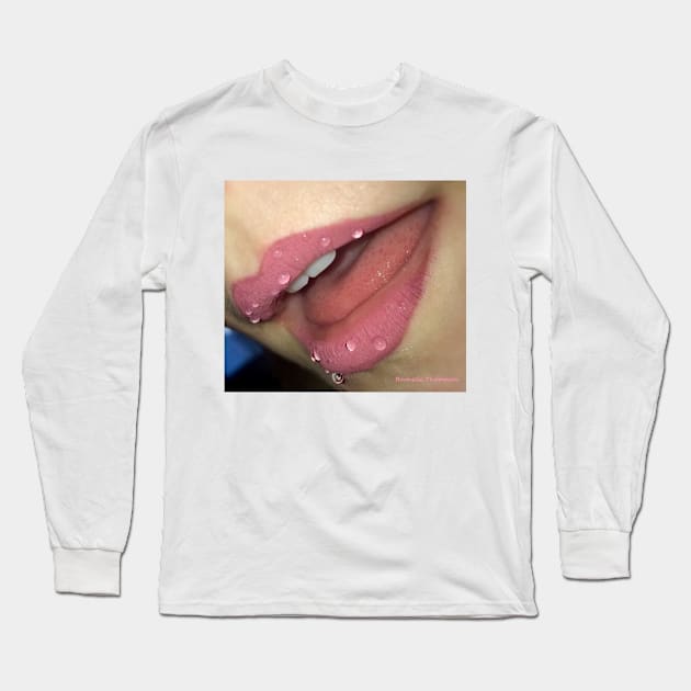 Kiss Long Sleeve T-Shirt by Rororocker